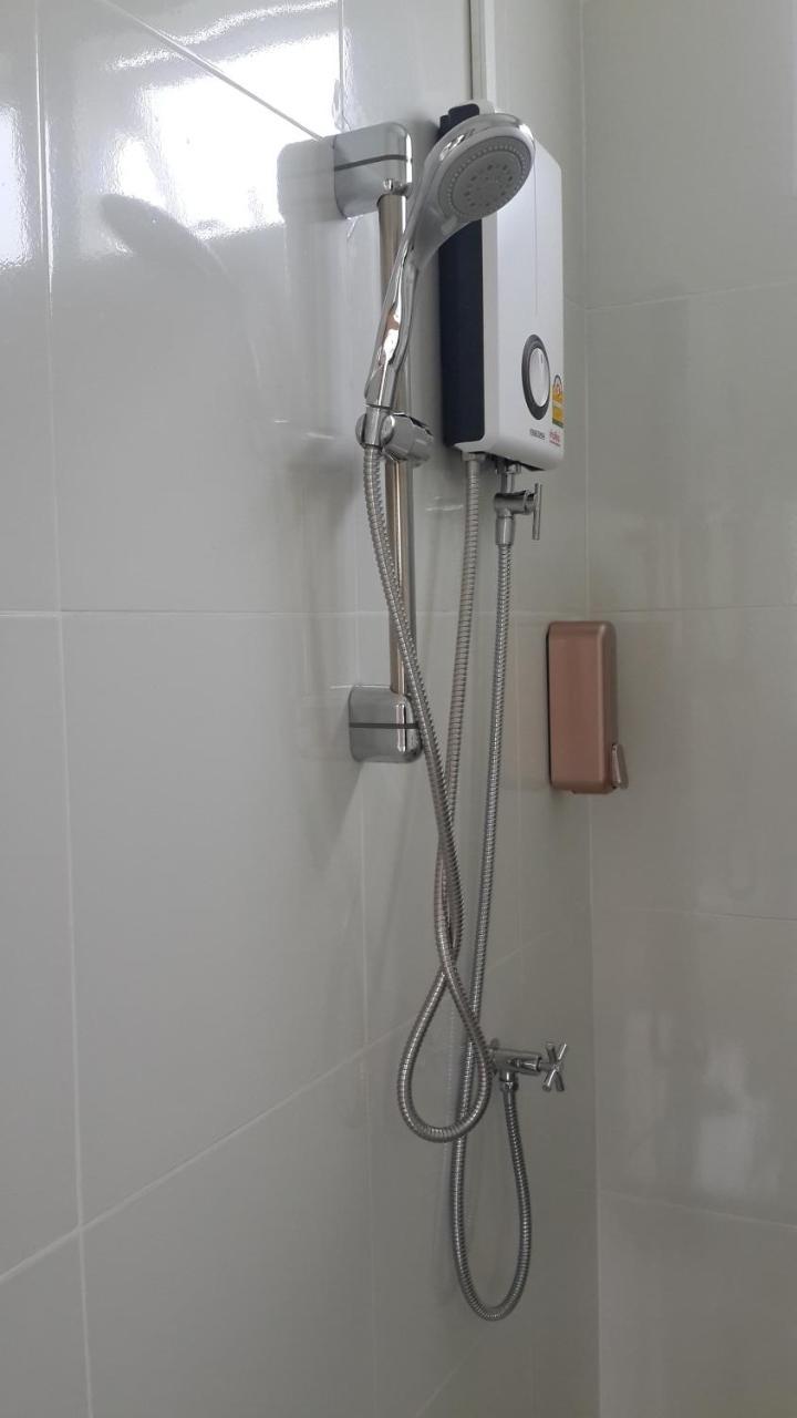 Patchy & Ppraw Family Hotel Ubon Ratchathani Room photo